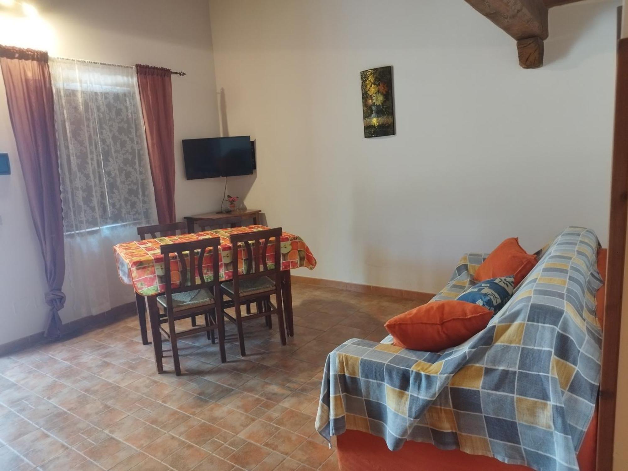 Agriturismo Le Cascine Castel di Tora Exteriör bild